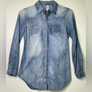 No Boundaries Blue Jean Denim Long Sleeve Shirt Womens Small Pre Loved